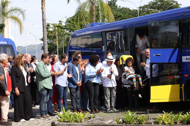 Rovena Rosa/Agência Brasil Rio de Janeiro (RJ), 23/05/2026 - O presidente da República, Luiz Inácio Lula da Silva, participa da inauguração das novas instalações do Centro de Desenvolvimento Tecnológico em Saúde (CDTS/Fiocruz), o lançamento do Centro de Desenvolvimento e Produção de Terapias CAR-T e a entrega de 42 veículos do programa Agora Tem Especialistas-Caminhos da Saúde e do SAMU para o estado. Foto: Rovena Rosa/Agência Brasil