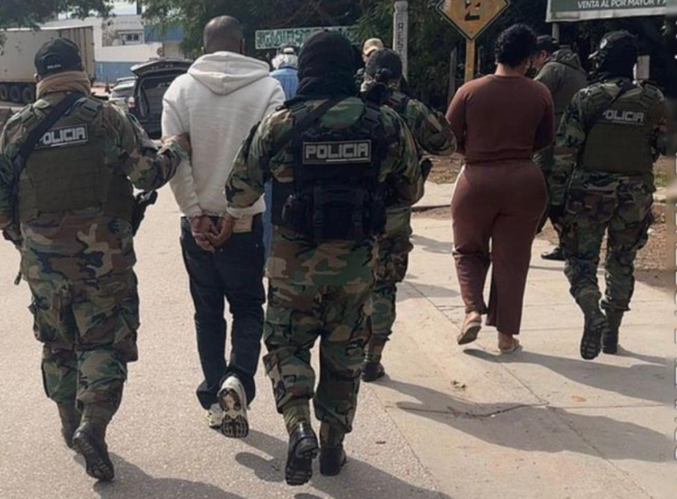 Forças Policiais da Bahia e da Bolívia, além da Interpol concluem extradição de líder de facção e da sua esposa