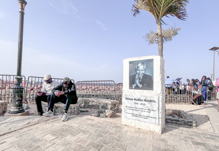 Brasília (DF), 01/05/2026 - Homenagem a Nelson Mandela, que chorou ao visitar a Ilha de Gorée.  Foto: Bruno de Freitas Moura/Agência Brasil